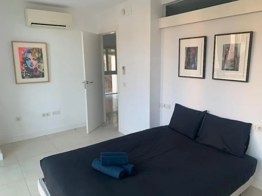 Spacious Loft / Literally At The Foot Of Alhambra Apartment Granada
